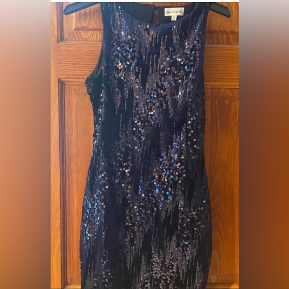 Emerald Sundae Dresses & Skirts - Navy Blue Emerald Sundae Sequin Velour Mini Dress. Sz Medium. Like New Condition